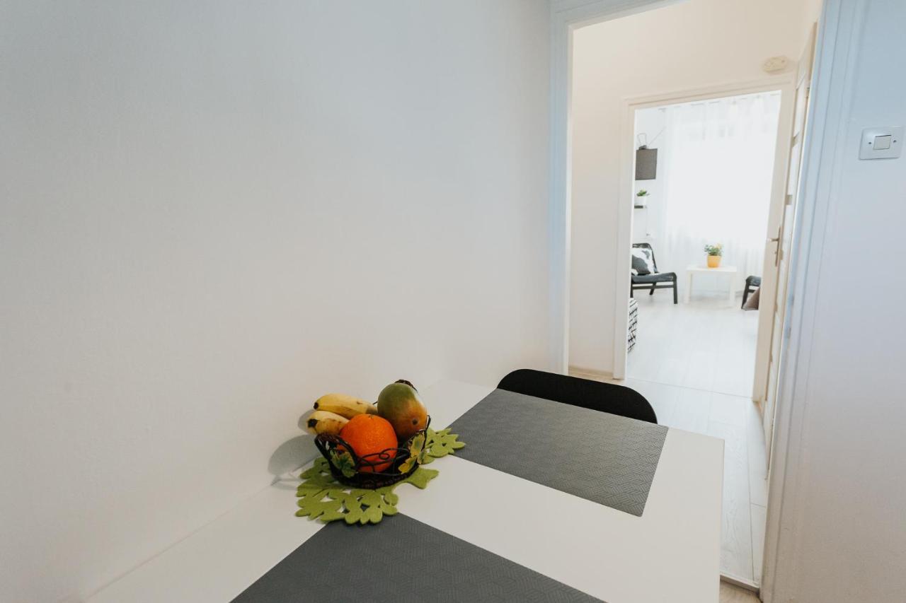 קרקוב Charming Apt Old Town & Jewish District, Quiet Neighborhood מראה חיצוני תמונה