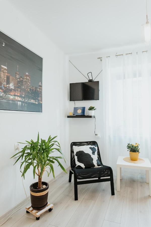 קרקוב Charming Apt Old Town & Jewish District, Quiet Neighborhood מראה חיצוני תמונה
