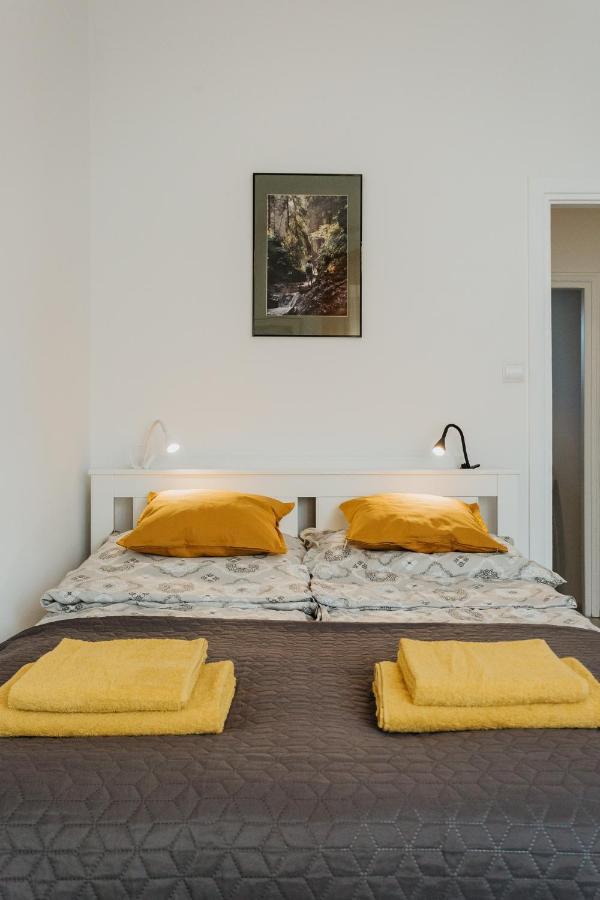 קרקוב Charming Apt Old Town & Jewish District, Quiet Neighborhood מראה חיצוני תמונה