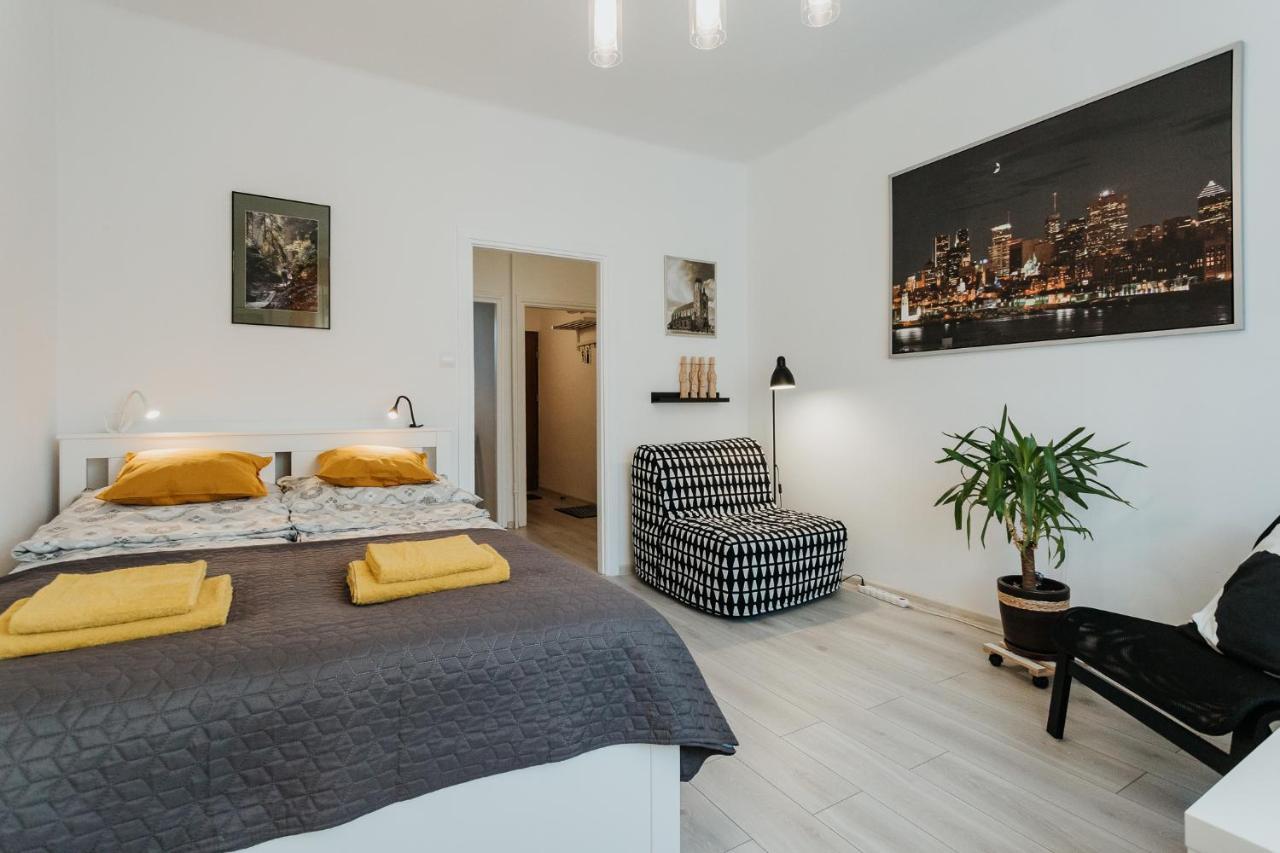 קרקוב Charming Apt Old Town & Jewish District, Quiet Neighborhood מראה חיצוני תמונה
