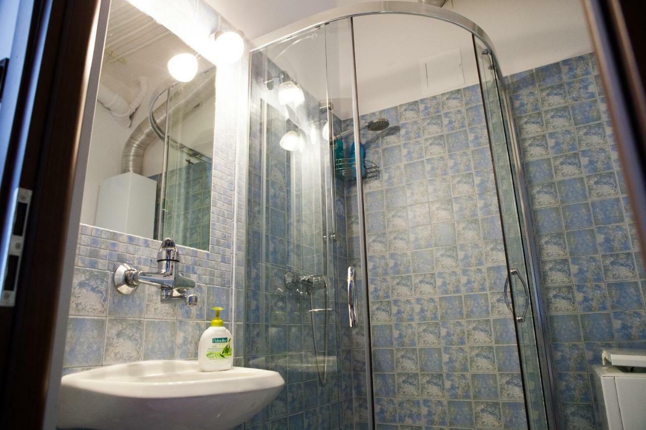 קרקוב Charming Apt Old Town & Jewish District, Quiet Neighborhood מראה חיצוני תמונה